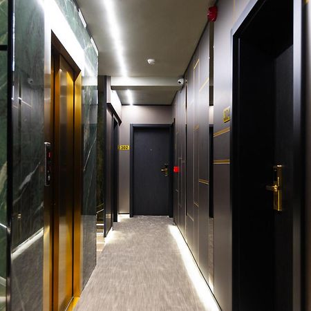 Hotel Opera Pristina Exterior photo